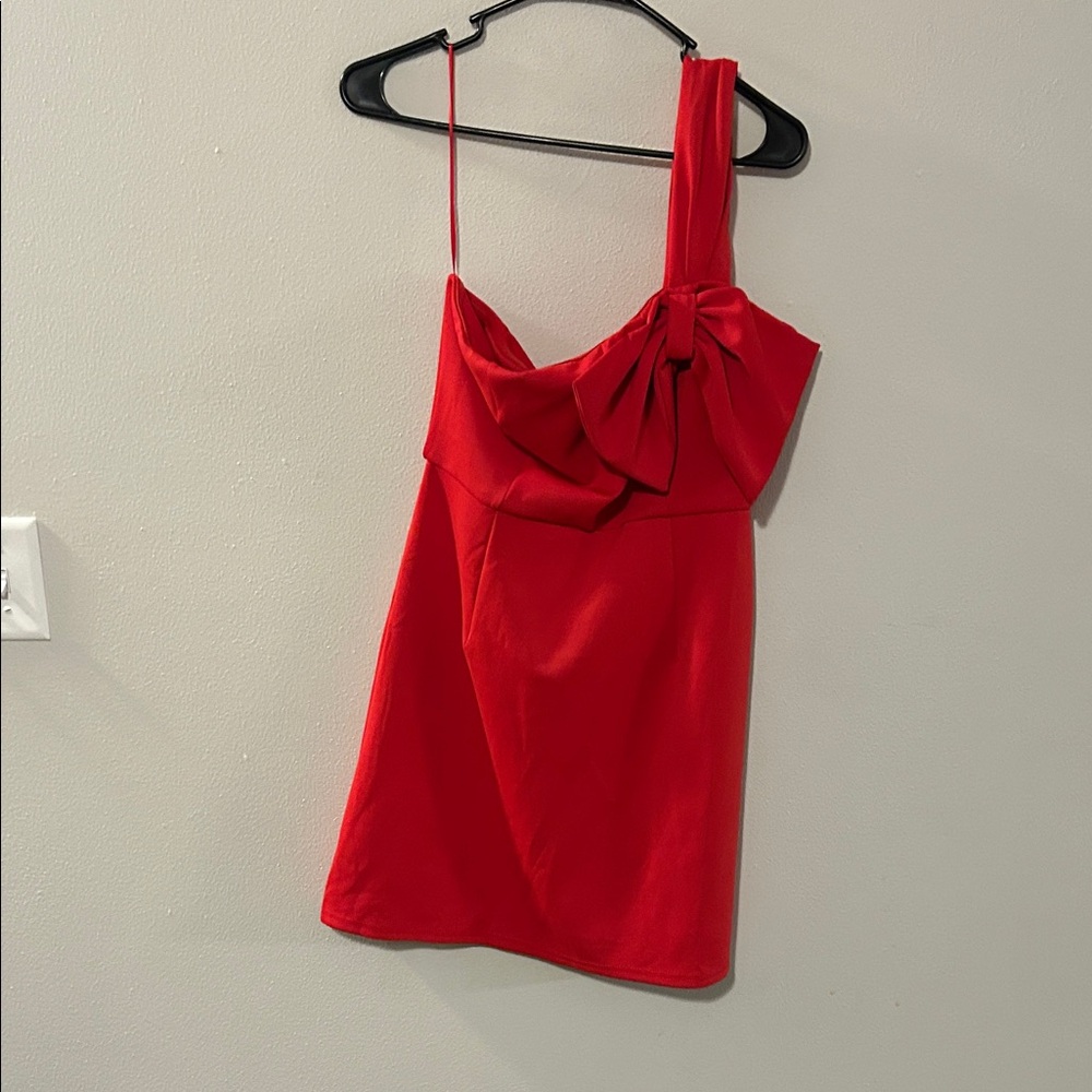 Vici Bold Red One-Shoulder Dress